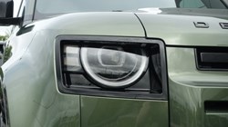 LAND ROVER DEFENDER 3.0 D350 X-Dynamic HSE 110 5dr Auto 5528902