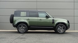 LAND ROVER DEFENDER 3.0 D350 X-Dynamic HSE 110 5dr Auto 5528890