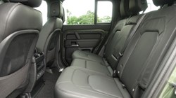 LAND ROVER DEFENDER 3.0 D350 X-Dynamic HSE 110 5dr Auto 5528889