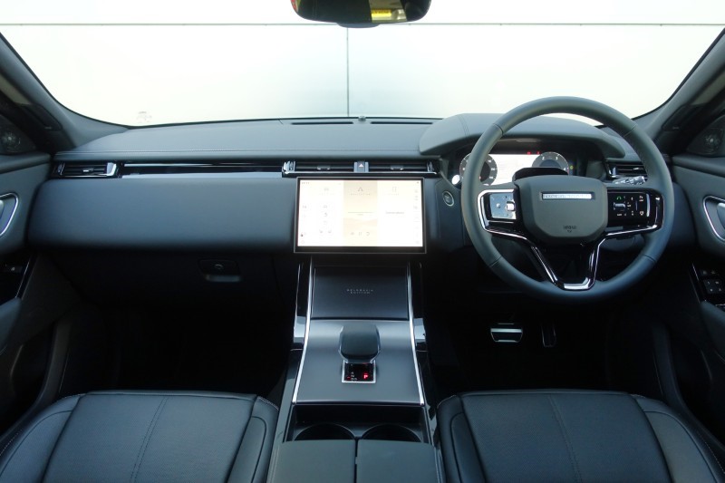  LAND ROVER RANGE ROVER VELAR 2.0 D200 MHEV Belgravia Edition 5dr Auto 5542504