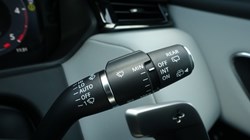 LAND ROVER RANGE ROVER VELAR 2.0 D200 MHEV Belgravia Edition 5dr Auto 5553791