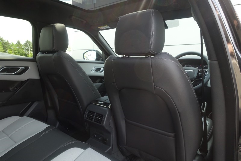  LAND ROVER RANGE ROVER VELAR 2.0 D200 MHEV Belgravia Edition 5dr Auto 5553811