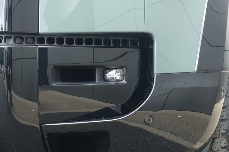  LAND ROVER DEFENDER 3.0 D350 Trophy Edition Keswick 110 5dr Auto 5524823