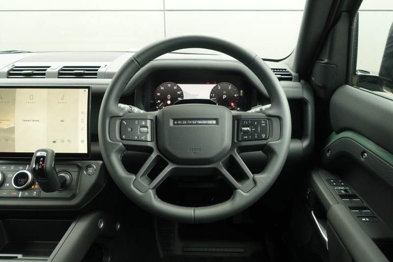  LAND ROVER DEFENDER 3.0 D350 Trophy Edition Keswick 110 5dr Auto 5524805