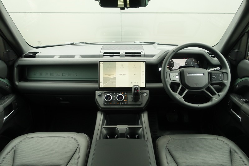  LAND ROVER DEFENDER 3.0 D350 Trophy Edition Keswick 110 5dr Auto 5524800