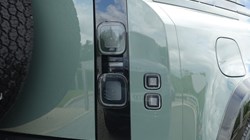 LAND ROVER DEFENDER 3.0 D350 Trophy Edition Keswick 110 5dr Auto 5524818