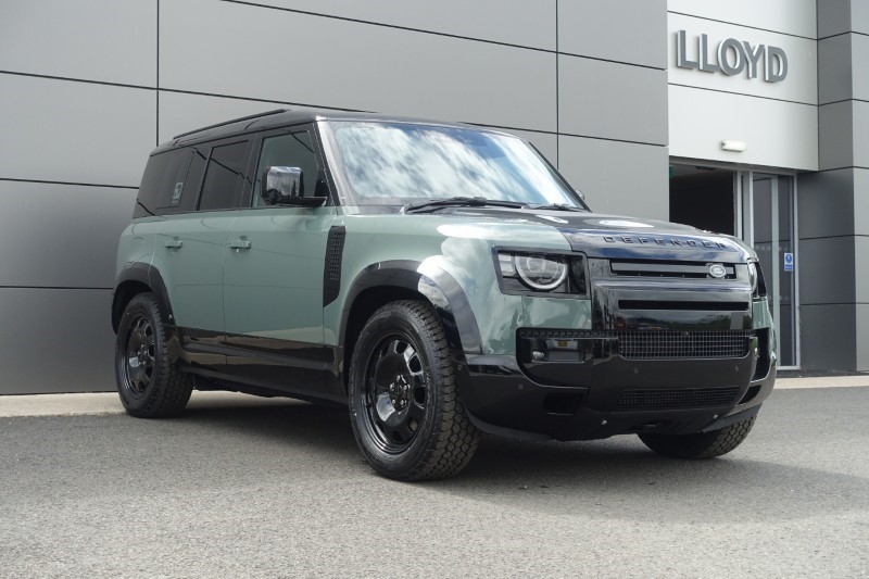 LAND ROVER DEFENDER