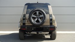 LAND ROVER COMMERCIAL DEFENDER 3.0 D250 Hard Top X-Dynamic SE Auto 5539479