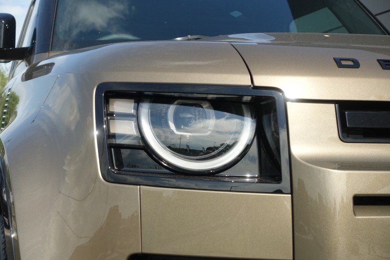  LAND ROVER COMMERCIAL DEFENDER 3.0 D250 Hard Top X-Dynamic SE Auto 5539490