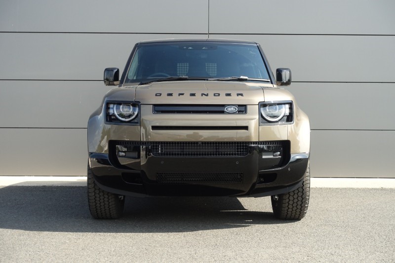  LAND ROVER COMMERCIAL DEFENDER 3.0 D250 Hard Top X-Dynamic SE Auto 5539480