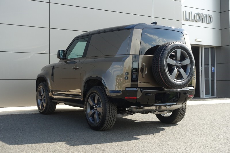  LAND ROVER COMMERCIAL DEFENDER 3.0 D250 Hard Top X-Dynamic SE Auto 5539475