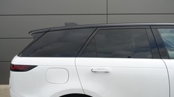 LAND ROVER RANGE ROVER SPORT 3.0 D300 Dynamic SE 5dr Auto 5735392