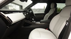 LAND ROVER RANGE ROVER SPORT 3.0 D300 Dynamic SE 5dr Auto 5735371