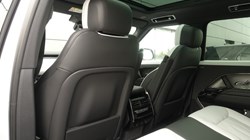 LAND ROVER RANGE ROVER SPORT 3.0 D300 Dynamic SE 5dr Auto 5735426