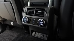 LAND ROVER DISCOVERY 3.0 D350 Metropolitan Edition 5dr Auto 5737101
