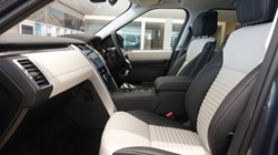 LAND ROVER DISCOVERY 3.0 D350 Metropolitan Edition 5dr Auto 5737087