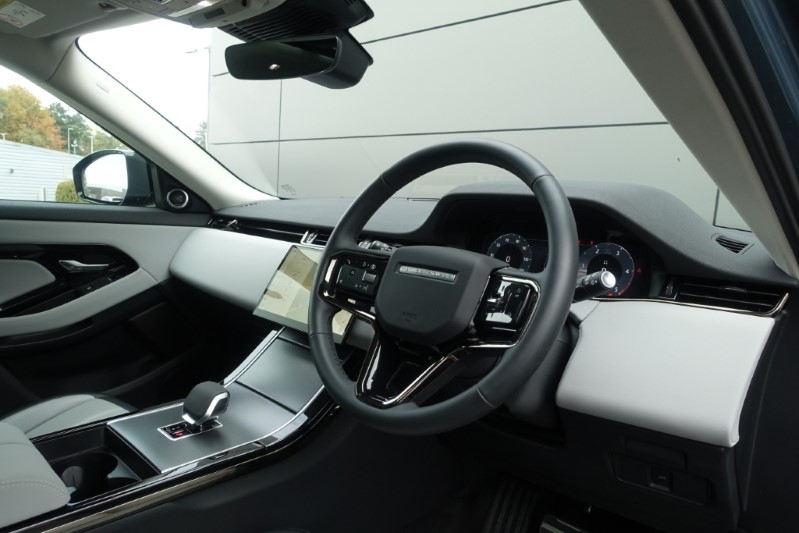 2023 (73) LAND ROVER RANGE ROVER EVOQUE 2.0 D200 Dynamic SE 5dr Auto 3598050