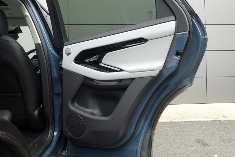 2023 (73) LAND ROVER RANGE ROVER EVOQUE 2.0 D200 Dynamic SE 5dr Auto 3598059