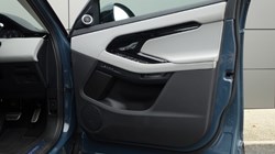 2023 (73) LAND ROVER RANGE ROVER EVOQUE 2.0 D200 Dynamic SE 5dr Auto 3598055