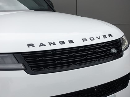 2023 (73) LAND ROVER RANGE ROVER SPORT 3.0 D300 Dynamic SE 5dr Auto