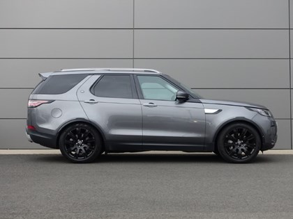 2019 (68) LAND ROVER DISCOVERY 3.0 SDV6 HSE Luxury 5dr Auto
