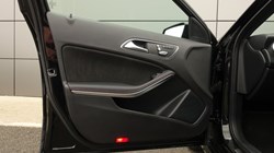 2018 (68) MERCEDES-BENZ A CLASS A200d AMG Line Premium Plus 5dr Auto 3159147