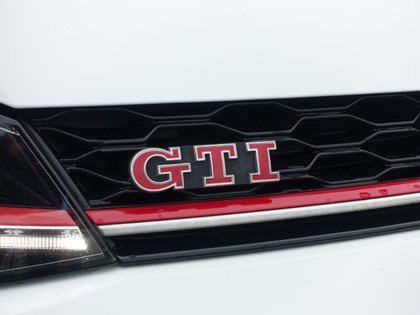 2019 (69) VOLKSWAGEN GOLF 2.0 TSI 245 GTI Performance 5dr DSG