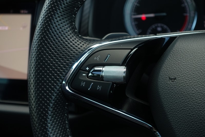 2021 (21) SKODA KODIAQ 2.0 TDI 200 Sport Line 4x4 5dr DSG [7 Seat] 3335159