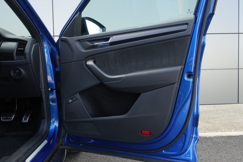 2021 (21) SKODA KODIAQ 2.0 TDI 200 Sport Line 4x4 5dr DSG [7 Seat] 3335175