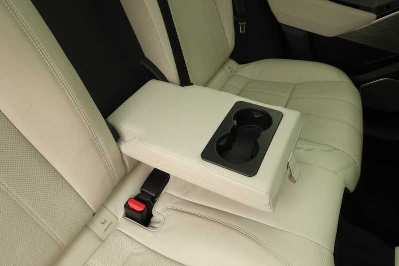 2023 (23) LAND ROVER RANGE ROVER VELAR 2.0 D200 Edition 5dr Auto 3391447