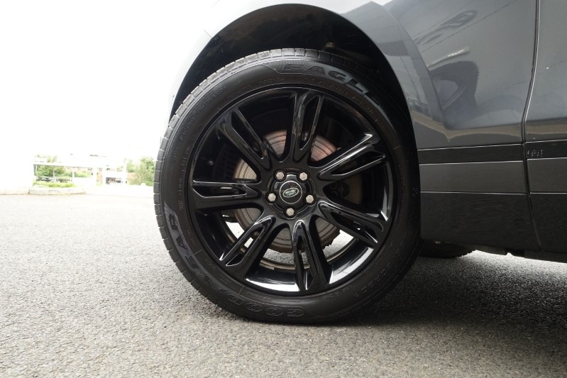 2023 (23) LAND ROVER RANGE ROVER VELAR 2.0 D200 Edition 5dr Auto 3391467