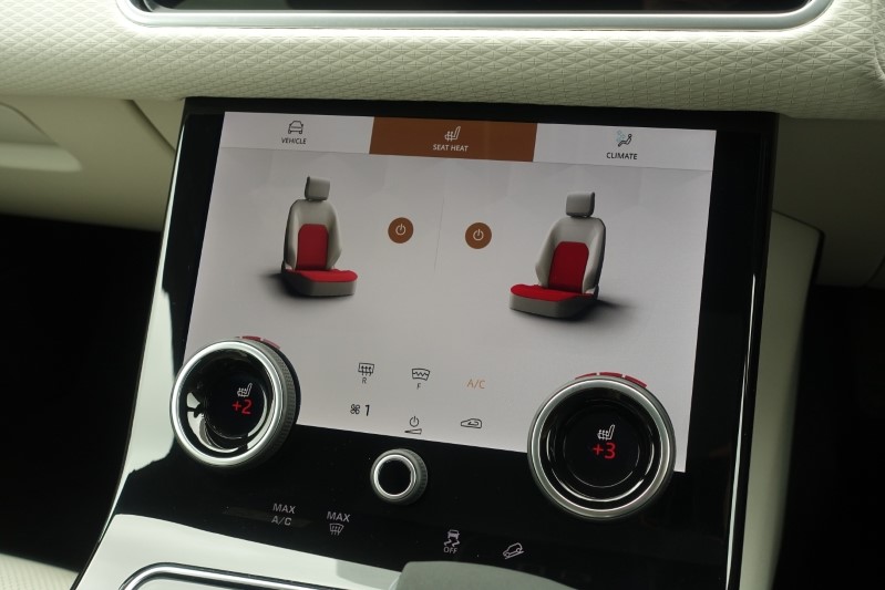 2023 (23) LAND ROVER RANGE ROVER VELAR 2.0 D200 Edition 5dr Auto 3391434