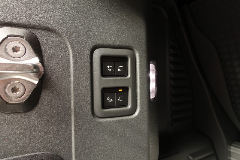 2022 (22) LAND ROVER DEFENDER 3.0 P400 XS Edition 90 3dr Auto [6 Seat] 3436243