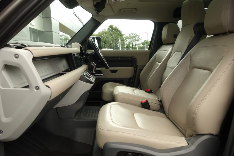 2022 (22) LAND ROVER DEFENDER 3.0 P400 XS Edition 90 3dr Auto [6 Seat] 3436208