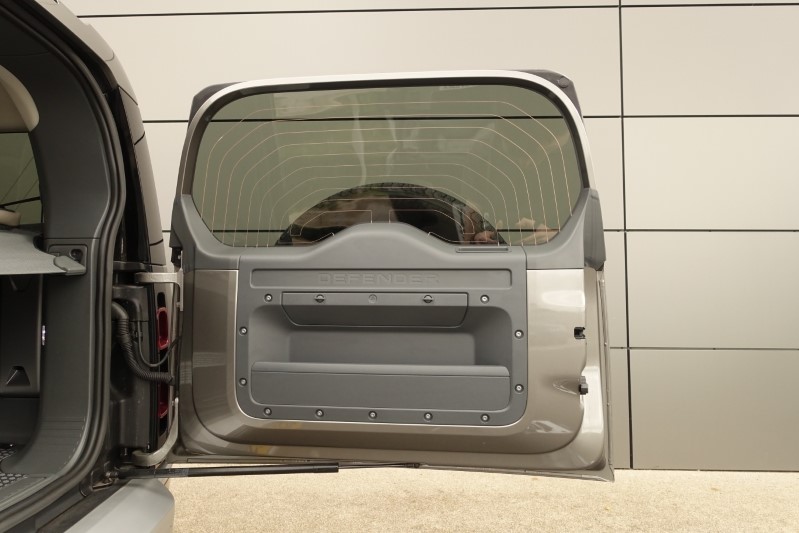 2022 (22) LAND ROVER DEFENDER 3.0 P400 XS Edition 90 3dr Auto [6 Seat] 3436242