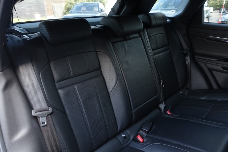 2020 (20) LAND ROVER RANGE ROVER EVOQUE 2.0 D150 R-Dynamic S 5dr Auto 3440050