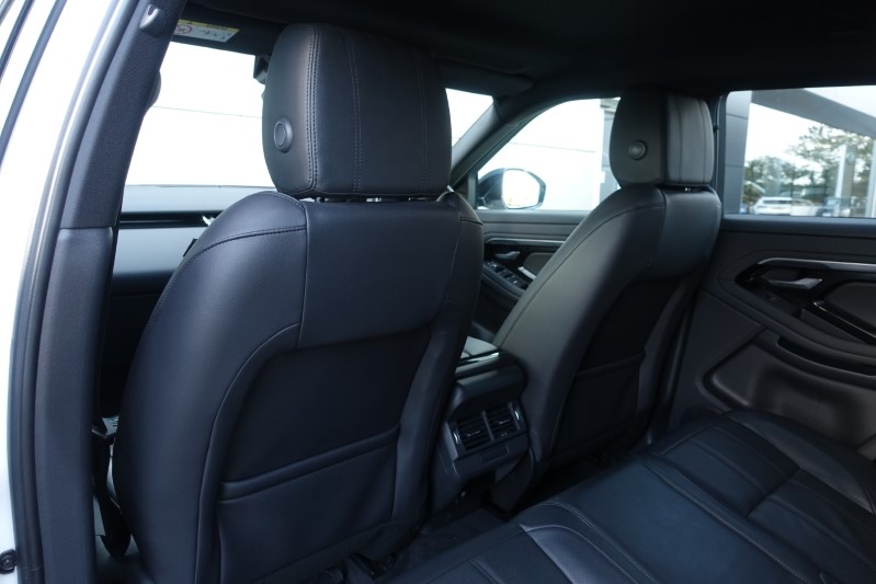 2020 (20) LAND ROVER RANGE ROVER EVOQUE 2.0 D150 R-Dynamic S 5dr Auto 3440054