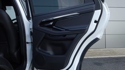 2020 (20) LAND ROVER RANGE ROVER EVOQUE 2.0 D150 R-Dynamic S 5dr Auto 3440048