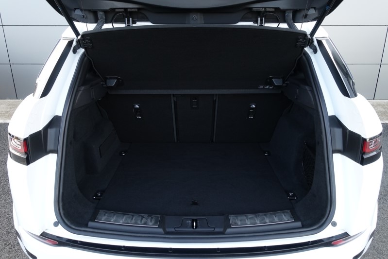 2020 (20) LAND ROVER RANGE ROVER EVOQUE 2.0 D150 R-Dynamic S 5dr Auto 3440052