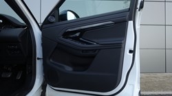 2020 (20) LAND ROVER RANGE ROVER EVOQUE 2.0 D150 R-Dynamic S 5dr Auto 3440046