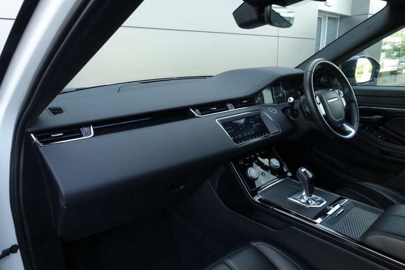 2020 (20) LAND ROVER RANGE ROVER EVOQUE 2.0 D150 R-Dynamic S 5dr Auto 3440057