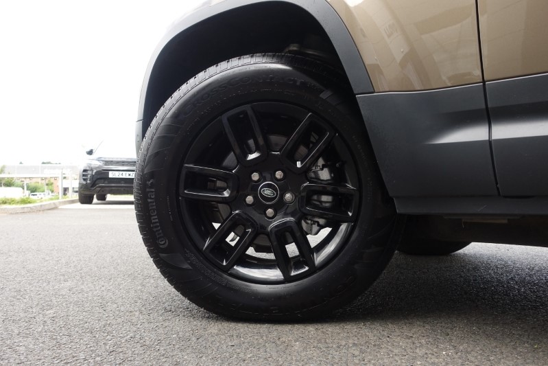 2022 (71) LAND ROVER DEFENDER 3.0 D250 S 110 5dr Auto 3427411