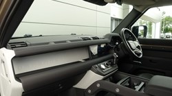 2022 (71) LAND ROVER DEFENDER 3.0 D250 S 110 5dr Auto 3427398