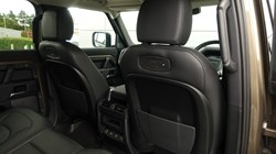 2022 (71) LAND ROVER DEFENDER 3.0 D250 S 110 5dr Auto 3427389