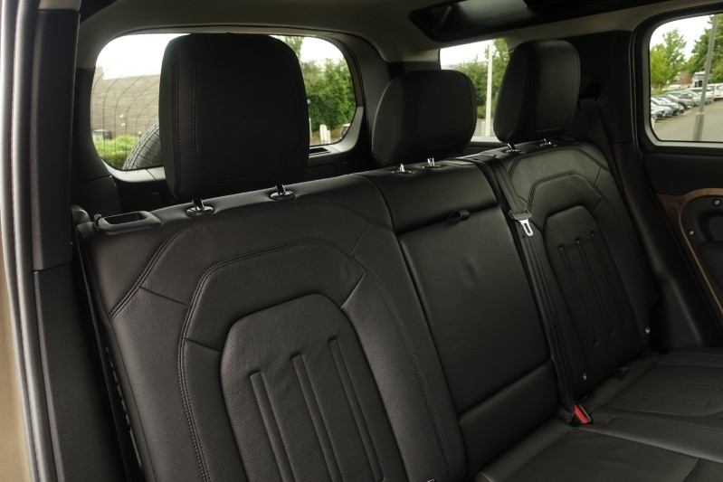 2022 (71) LAND ROVER DEFENDER 3.0 D250 S 110 5dr Auto 3427391