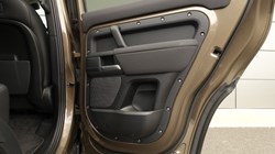 2022 (71) LAND ROVER DEFENDER 3.0 D250 S 110 5dr Auto 3427388