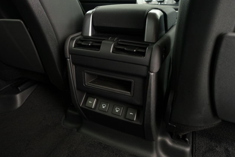 2022 (71) LAND ROVER DEFENDER 3.0 D250 S 110 5dr Auto 3427390