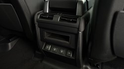 2022 (71) LAND ROVER DEFENDER 3.0 D250 S 110 5dr Auto 3427390