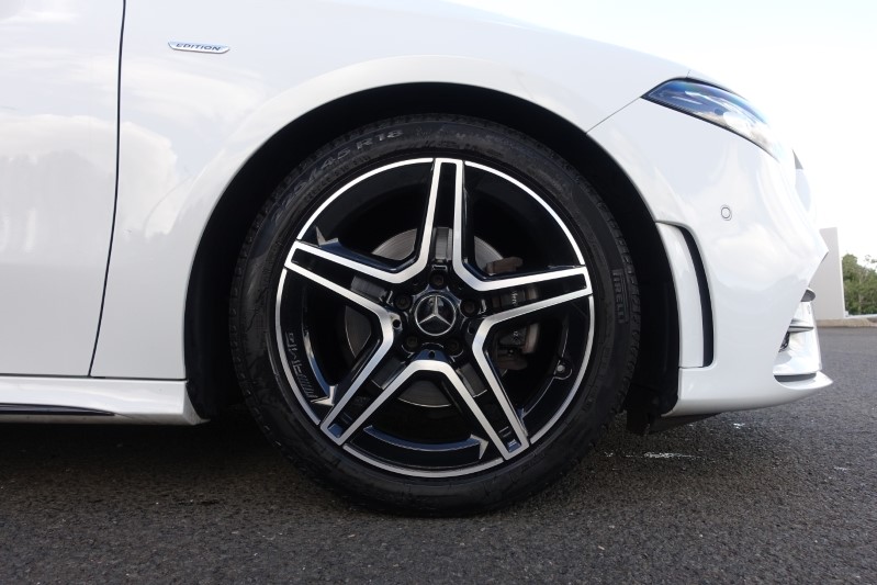 2022 (22) MERCEDES-BENZ A CLASS A180 AMG Line Executive Edition 5dr Auto 3493413