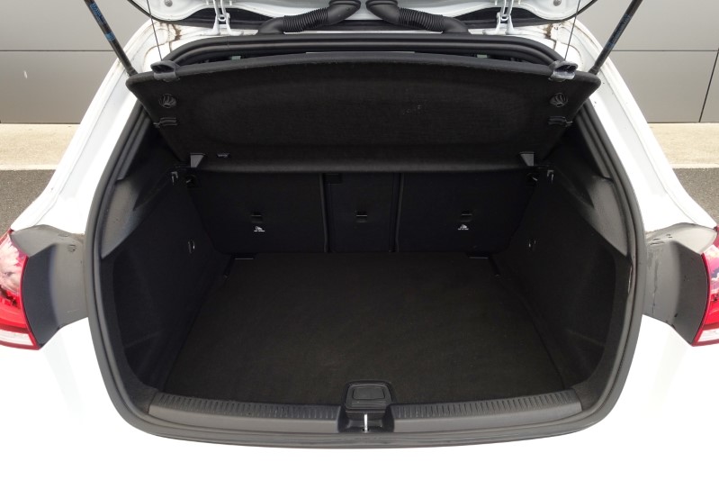 2022 (22) MERCEDES-BENZ A CLASS A180 AMG Line Executive Edition 5dr Auto 3493439